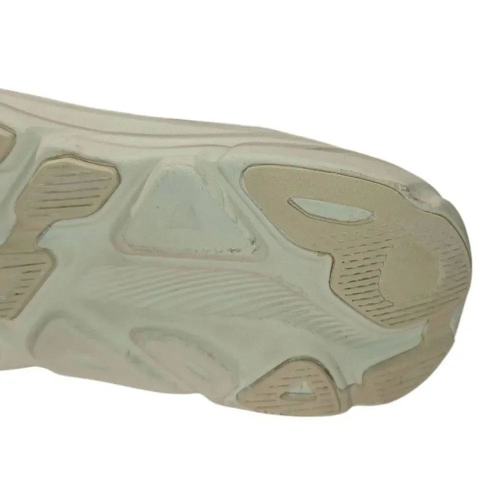 HOKA ONE ONE Clifton 9 'Shifting Sand' Running Shoes Size 7D